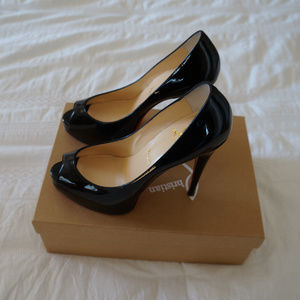 CHRISTIAN LOUBOUTIN VENDOME 120 PATENT  SIZE 38.5